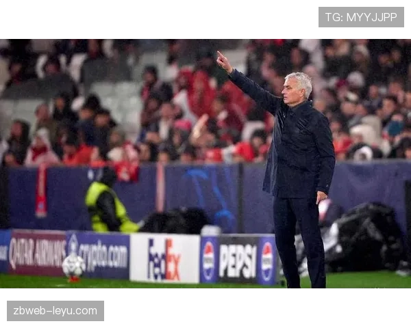 穆里尼奥强势回归，率队联赛高歌猛进展现传奇执教风采