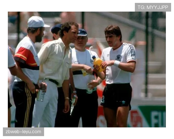 贝肯鲍尔战术成熟度分析揭示其在足球战术演进中的关键地位与深远影响 贝肯鲍尔战术成熟度分析揭示其在足球战术演进中的关键地位与深远影响