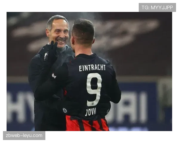 伊萨克与约维奇:终结效率及战术适配性对比分析