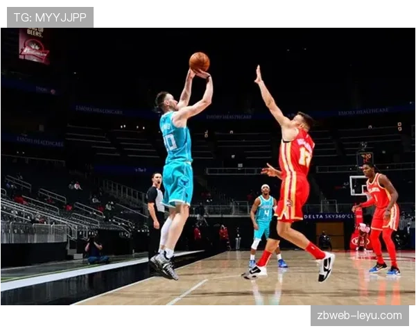 乔丹·普尔利用挡拆创造高效得分 拉开与库明加的关键差距